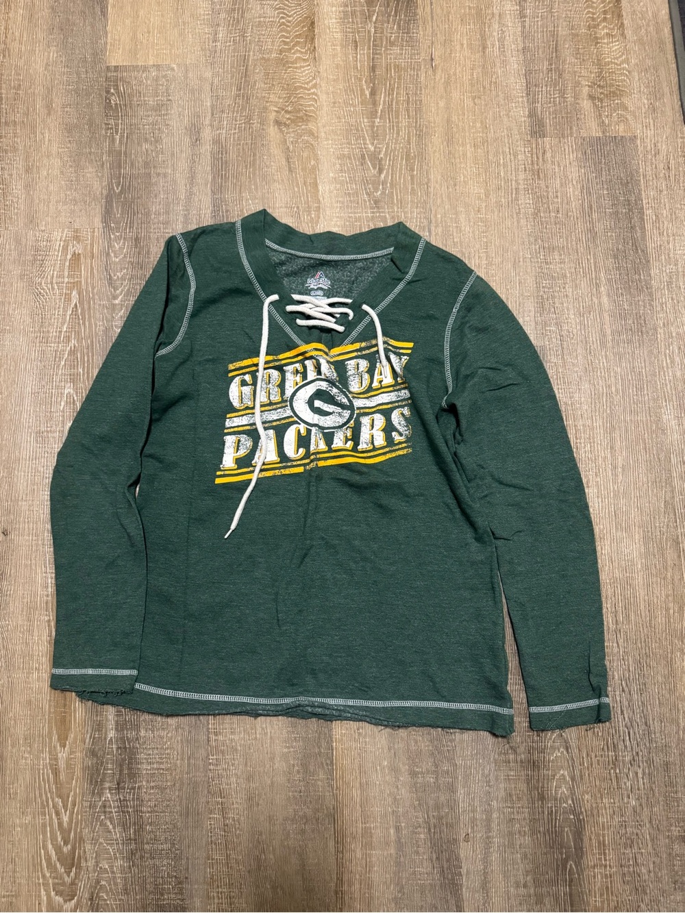 NFL Green Long-Sleeve Lace-Up Packers Tee